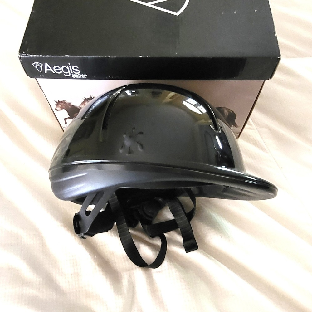 NIB Aegis Devon-Aire Cambria Black Gloss Riding Safety Helmet Adult S/M